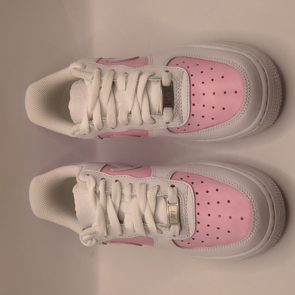 New Nike Air Force 1 Women's Custom Sneakers Pink/White Sz 5 - Picture 3 of 14